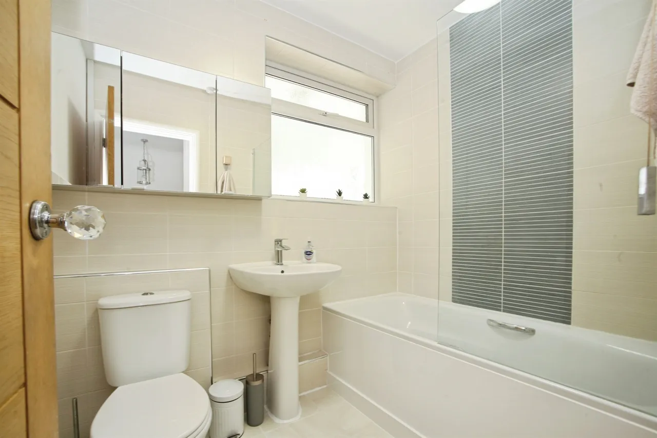 Wenallt Road, Rhiwbina, CF14, photo 21