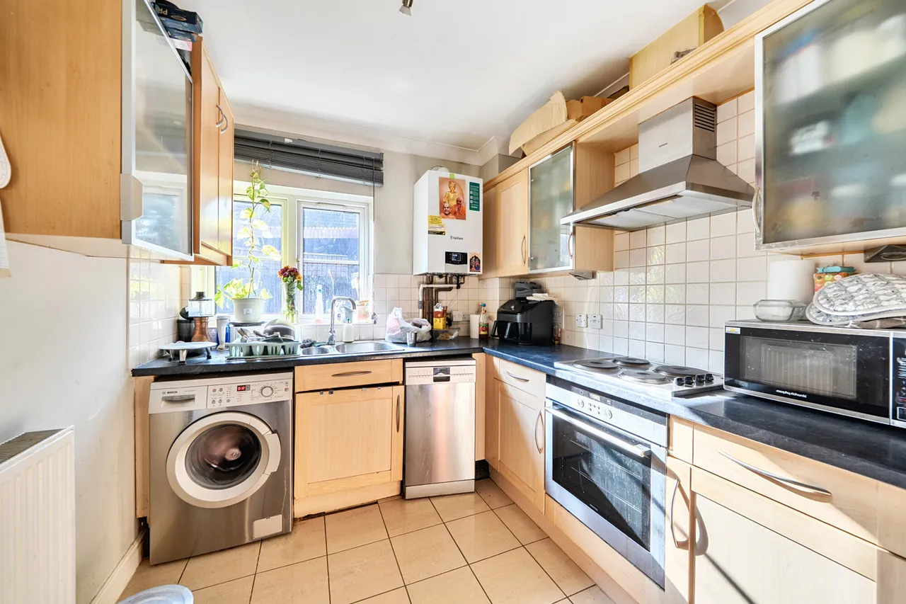 Honeypot Lane, Stanmore, HA7, photo 3