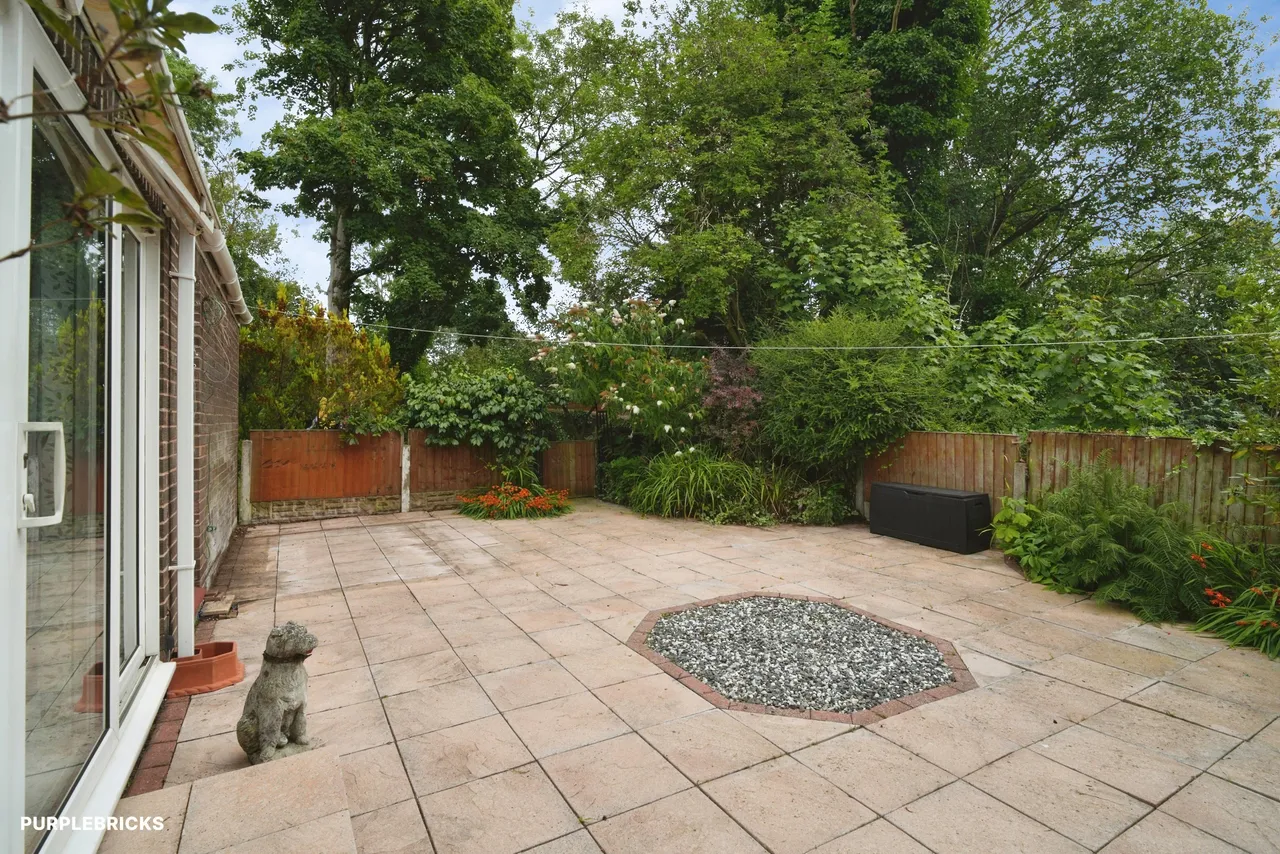 Pendle Court, Bolton, BL1, photo 4