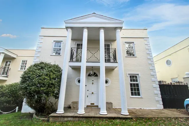 4 bed house for sale — Sunset Avenue, Woodford Green, IG8