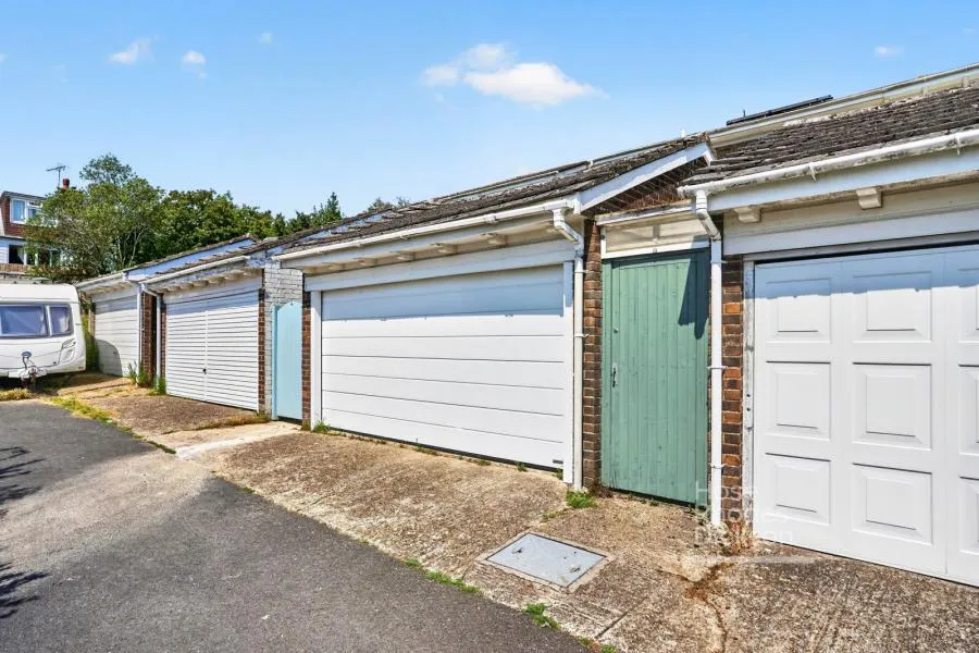 Node Close, Ryde, PO33, photo 24