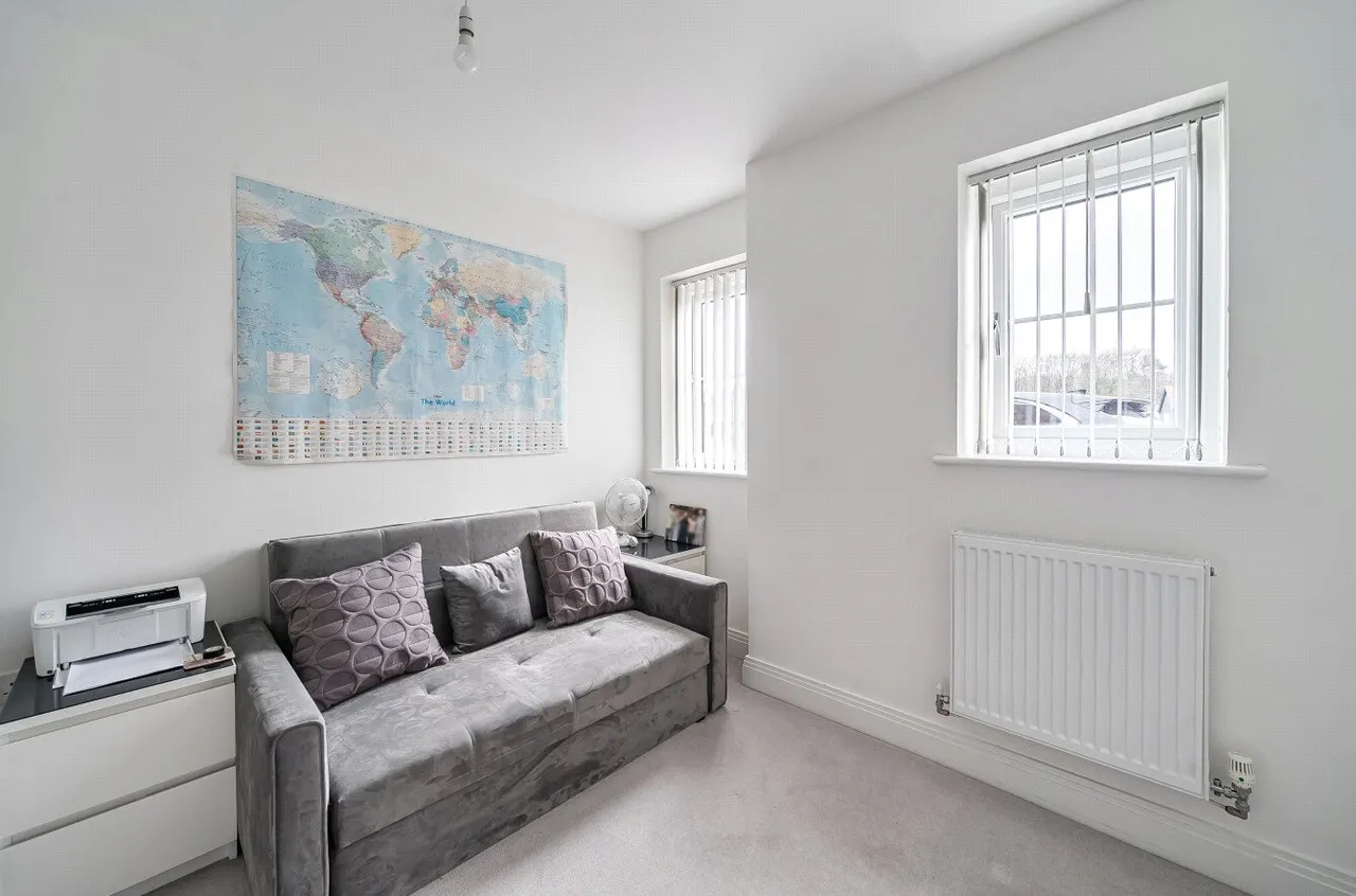 Brunswick Road, Deepcut, GU16, photo 16
