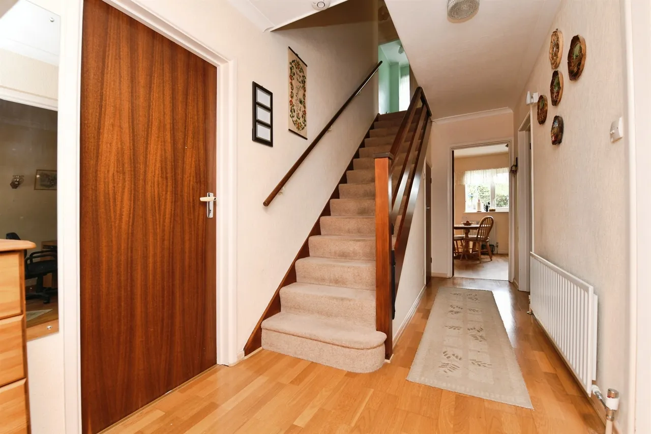 Attwoods Close, Chelmsford, photo 6