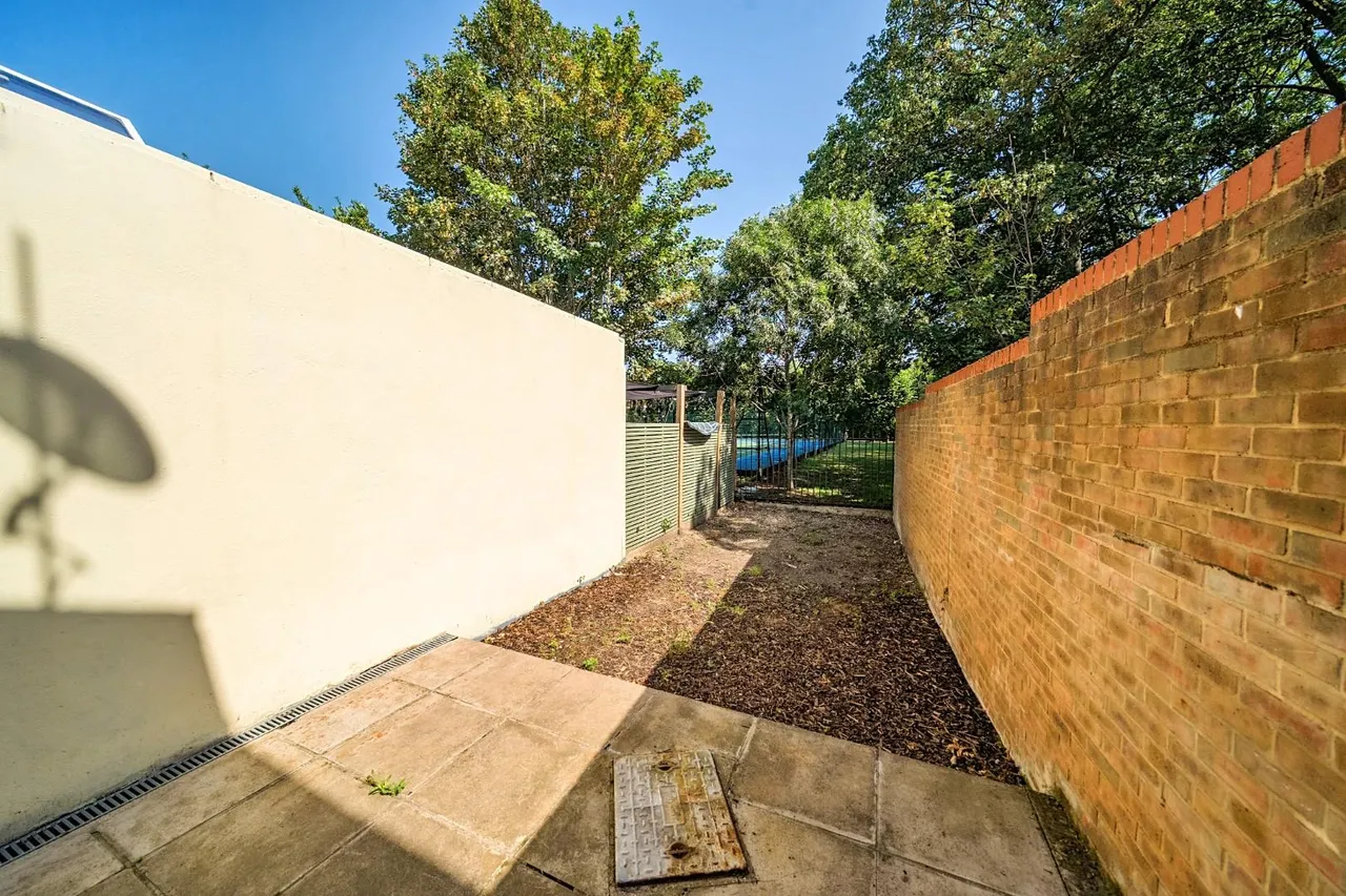 Bridgewater Terrace, Windsor, photo 17