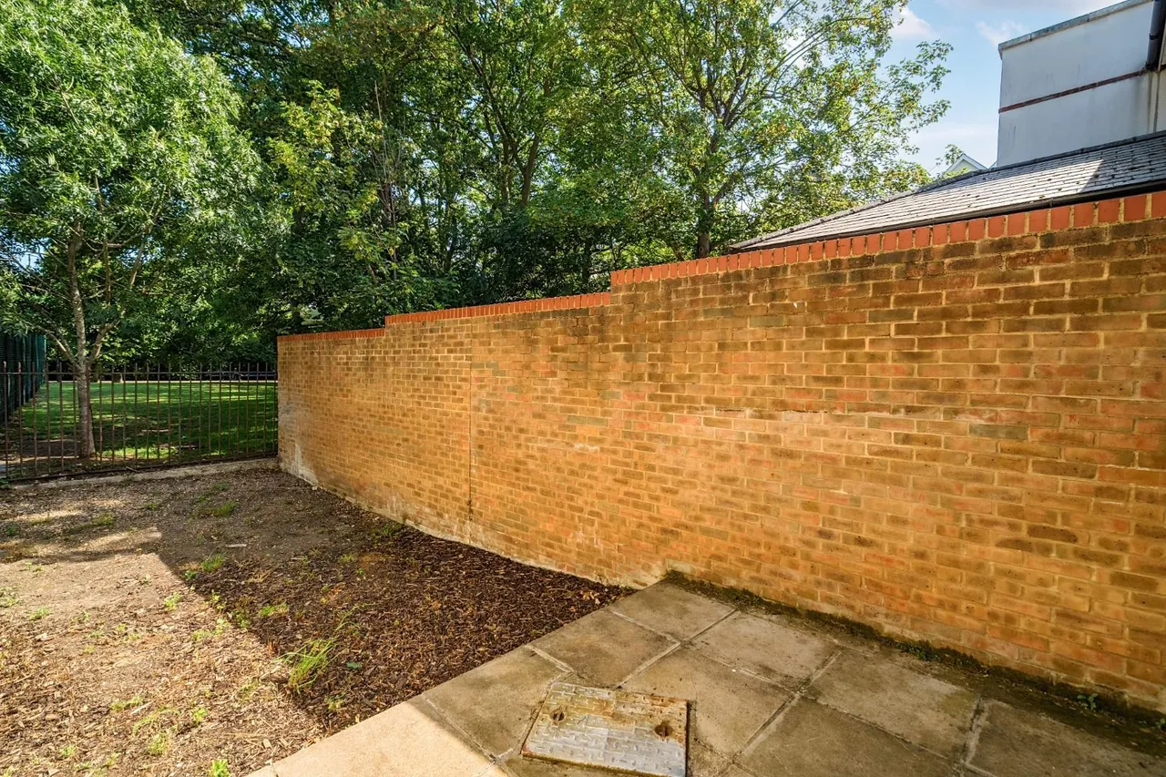 Bridgewater Terrace, Windsor, photo 6