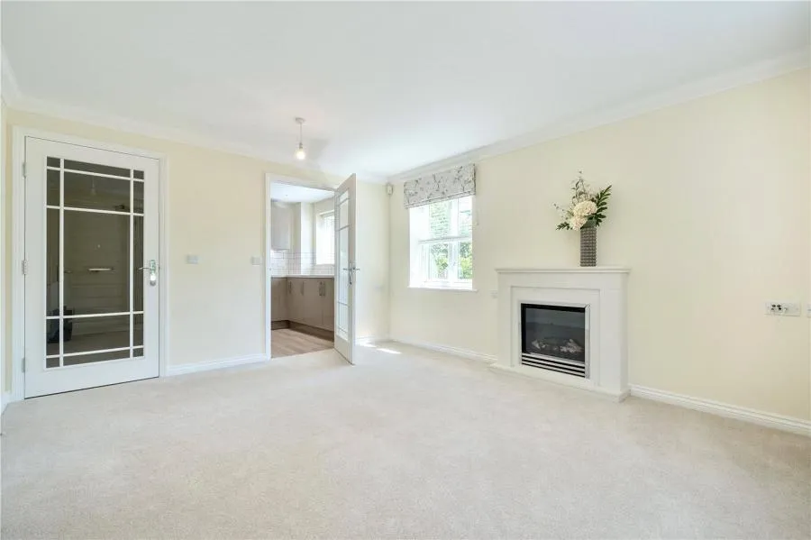 1 bed flat for sale, Yeats Lodge, Thame, OX9