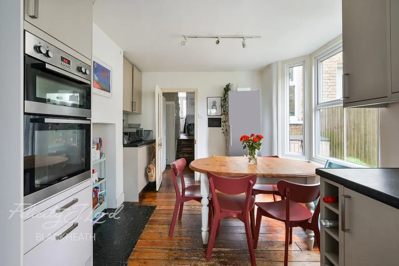 Inverine Road, Charlton, photo 18