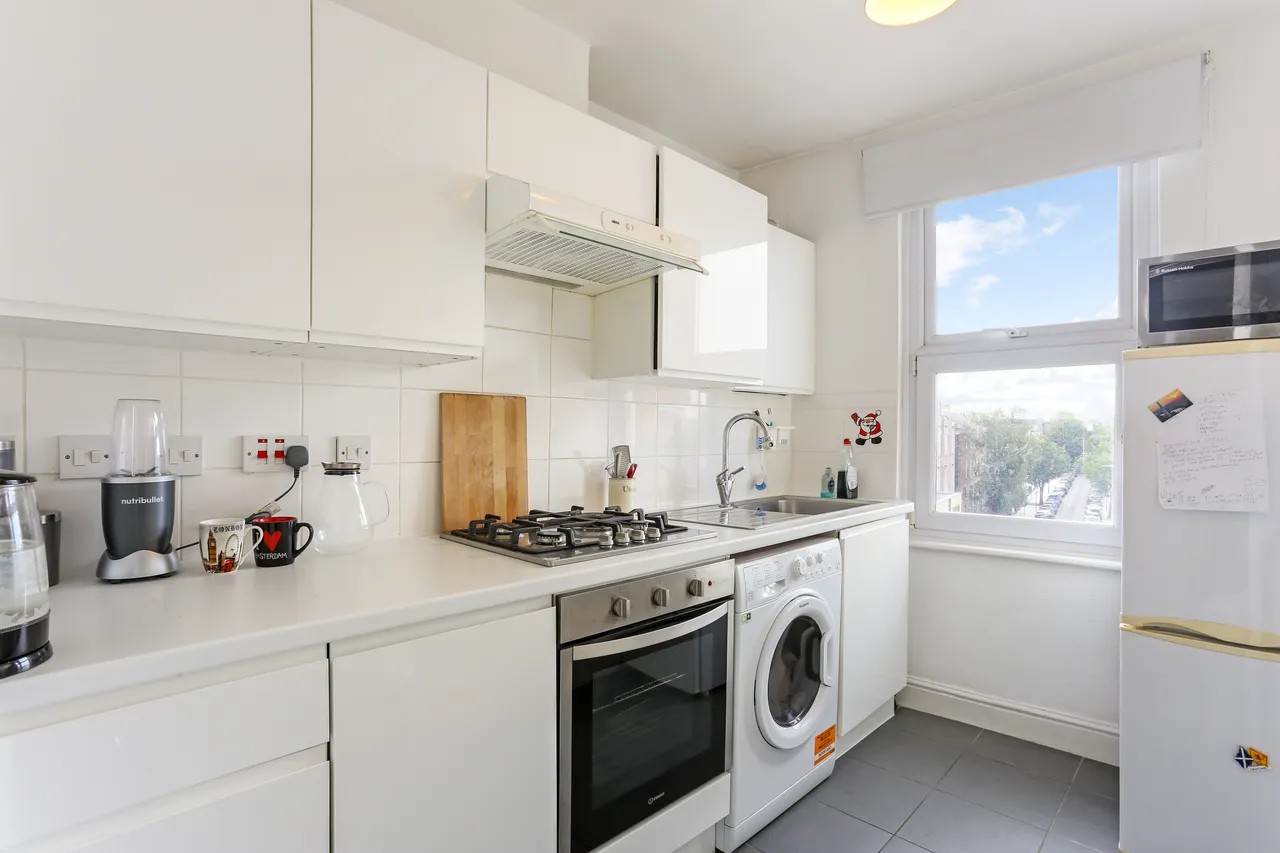 Lavender Hill, Clapham Junction, SW11, photo 3