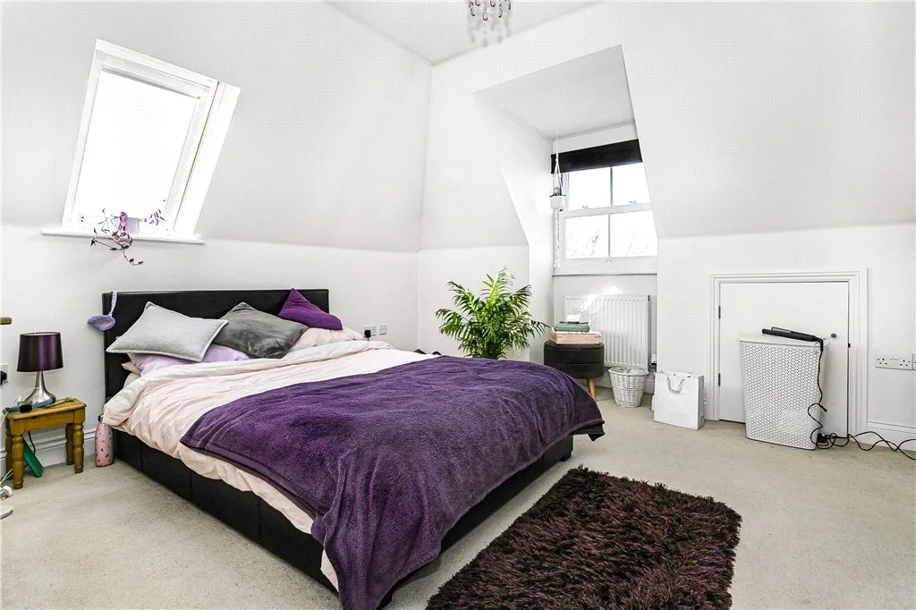 Victoria Street, Englefield Green, TW20, photo 4