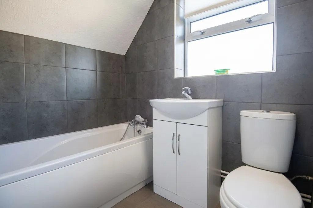 Shelley Road, Wellingborough, NN8, photo 14