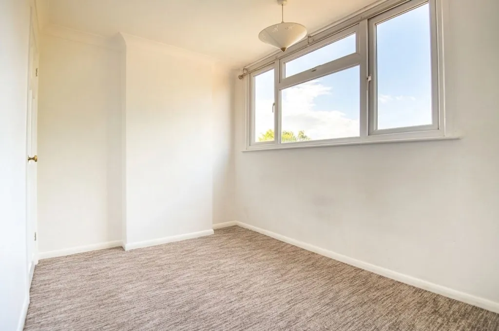 Shelley Road, Wellingborough, NN8, photo 12