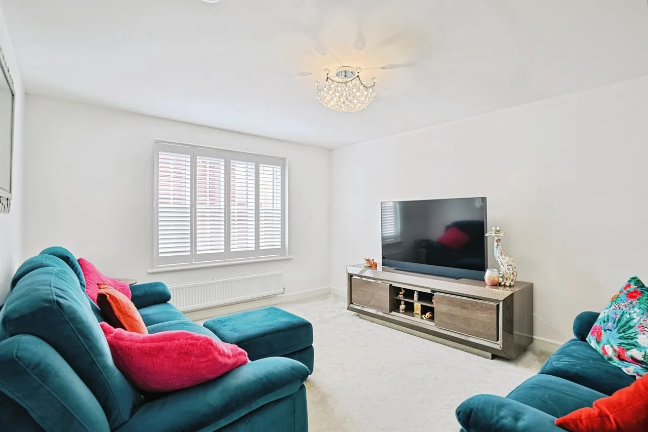 Rawlinson Crescent, Bury St. Edmunds, photo 5