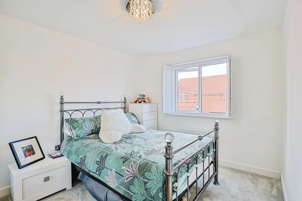 Rawlinson Crescent, Bury St. Edmunds, photo 11