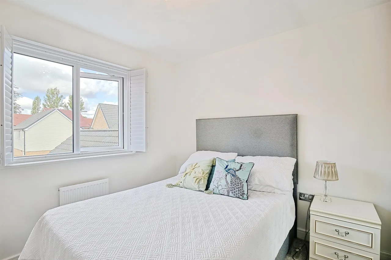 Rawlinson Crescent, Bury St. Edmunds, photo 12