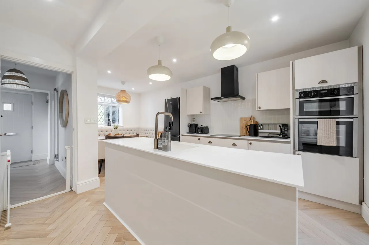 Lancaster Road, Wilmslow, photo 8