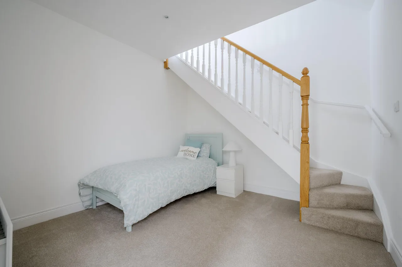 Park Avenue, holywood, BT18, photo 26