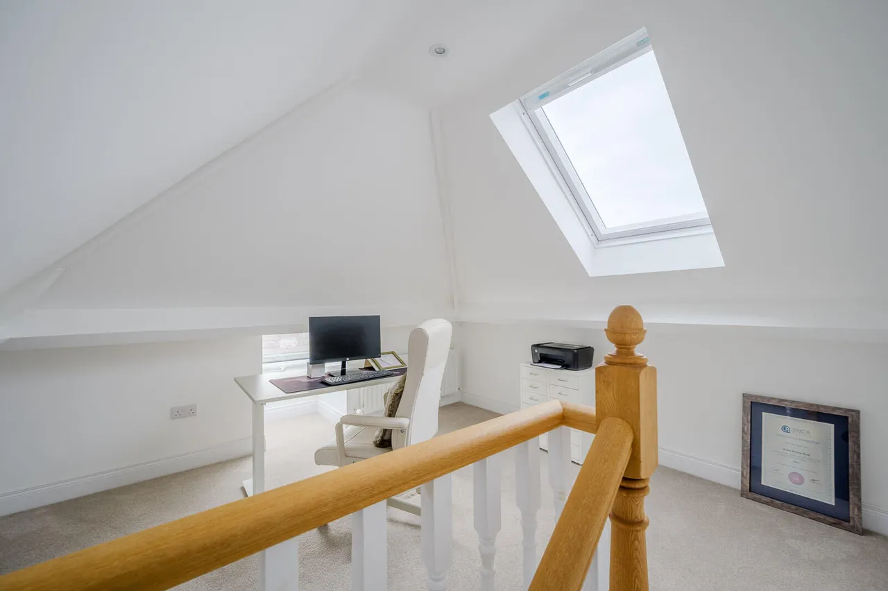 Park Avenue, holywood, BT18, photo 28