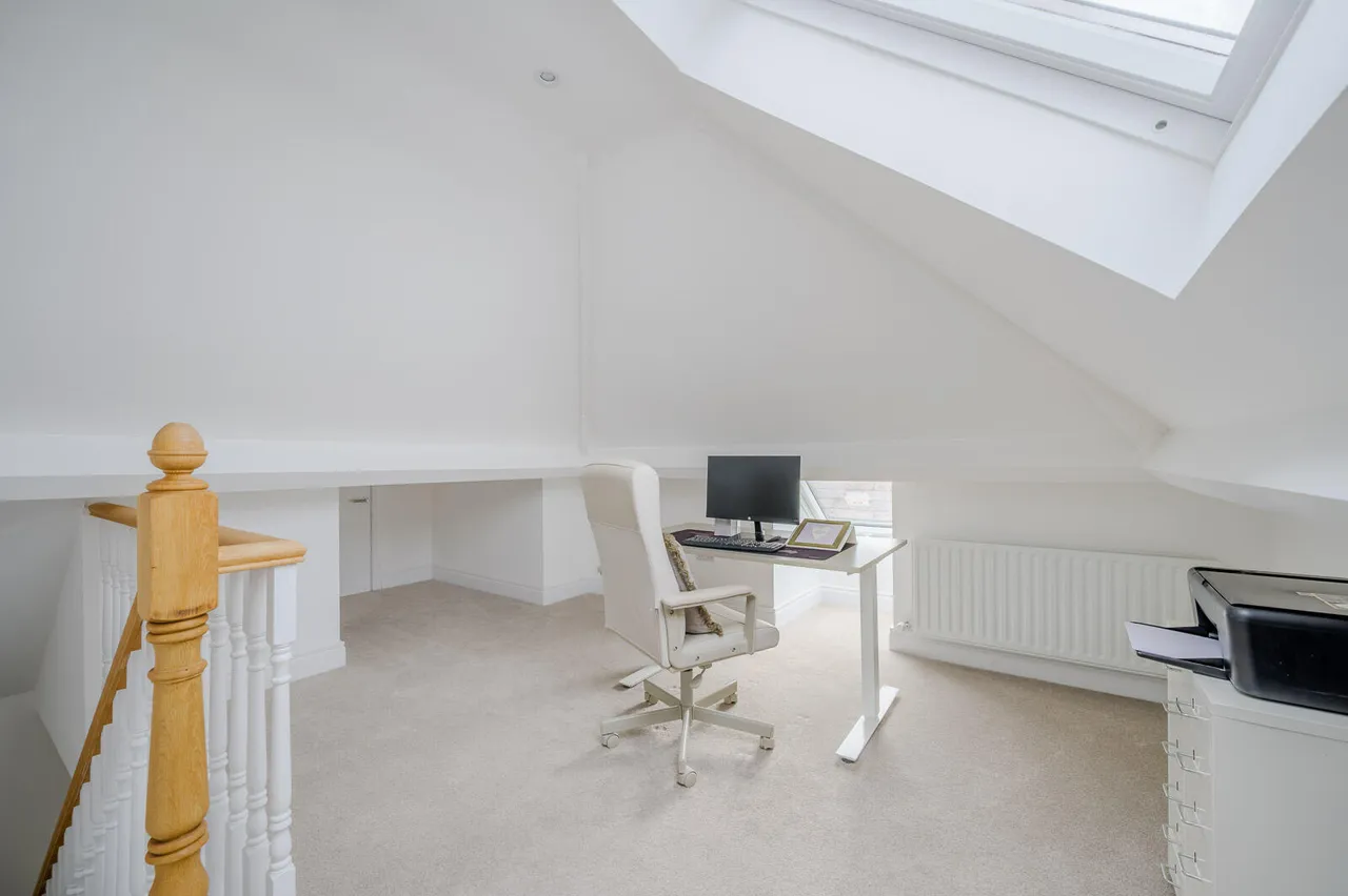Park Avenue, holywood, BT18, photo 30