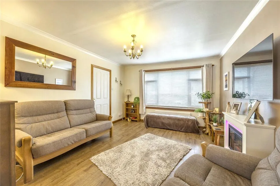 Neilson Court, Blackburn, EH47, photo 16