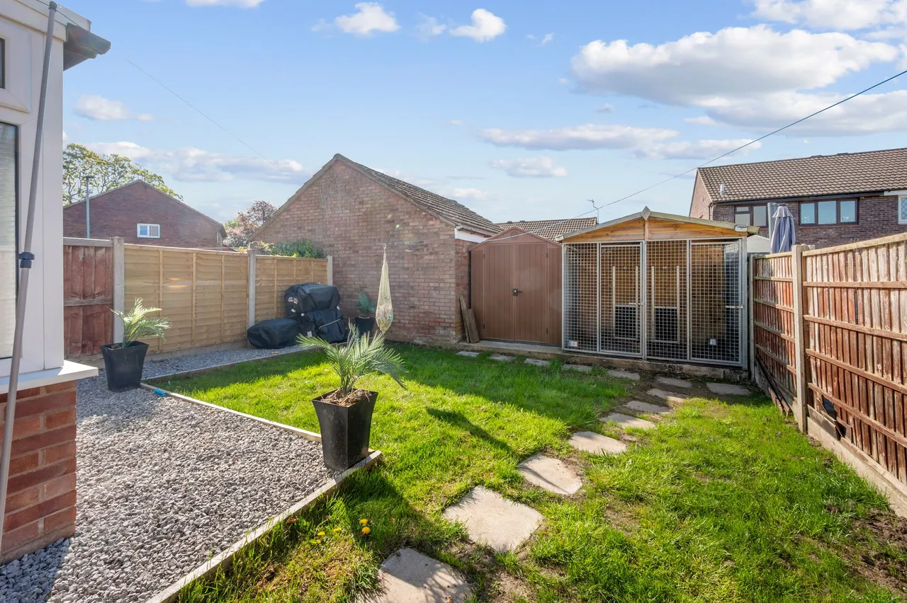 Welsby Close, Fearnhead, Warrington, Warrington, WA2 0DW, photo 8