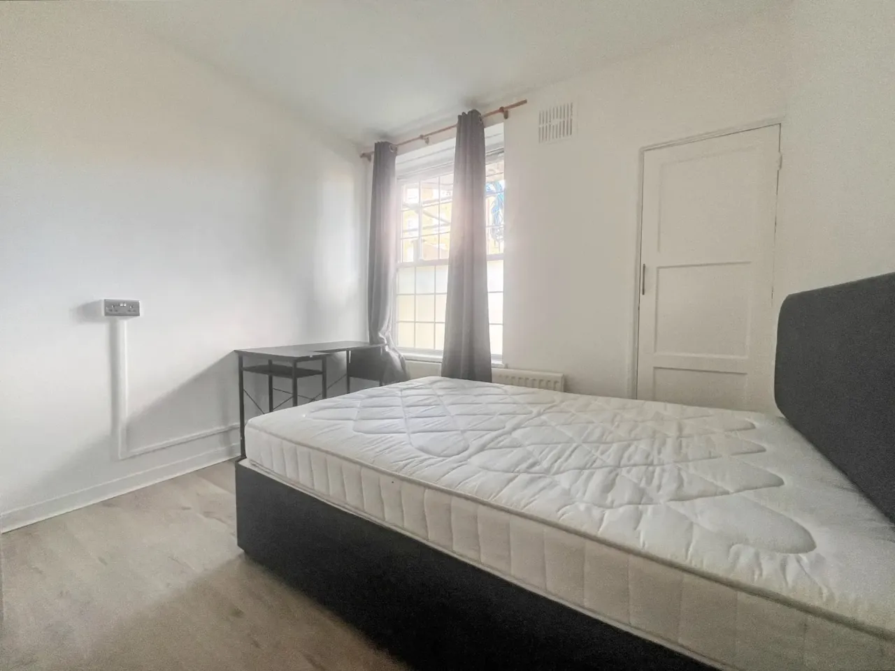 Llewellyn Street, London, SE16, photo 3