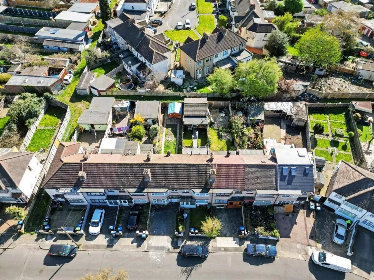 Cambourne Avenue, London, photo 12