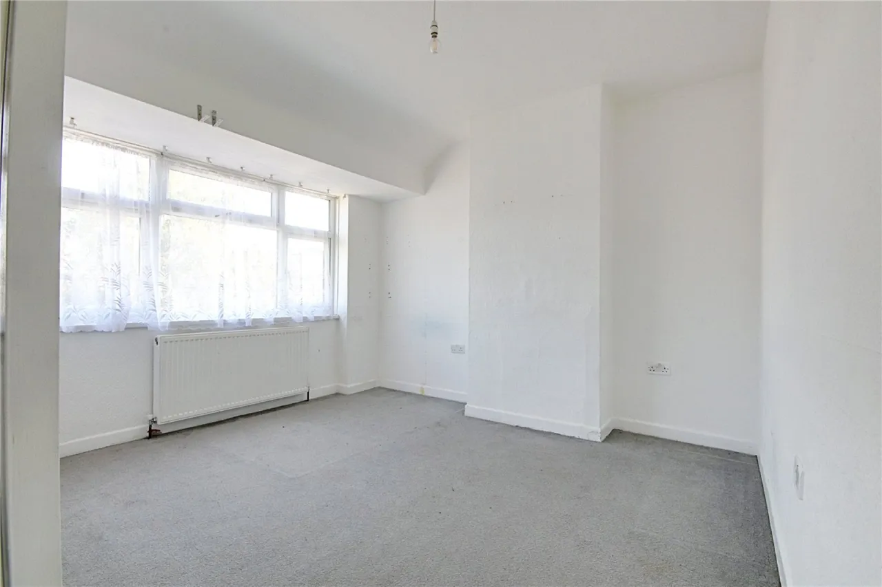 Cambourne Avenue, London, photo 9