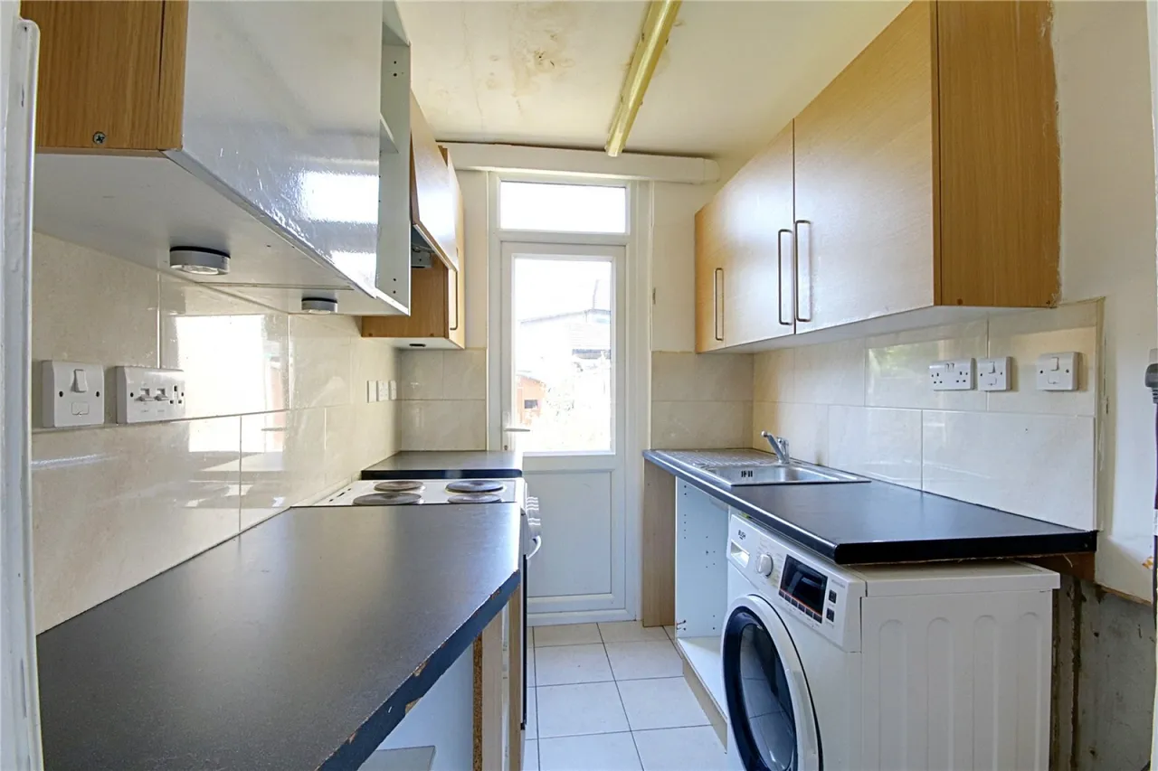 Cambourne Avenue, London, photo 7