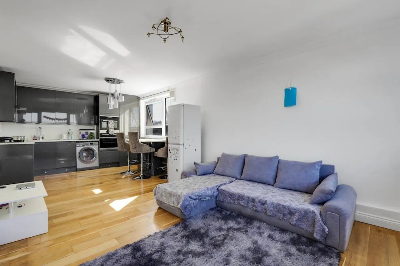2 bed flat for sale, Woodland Road, Crystal Palace, SE19