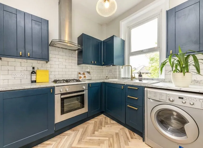 Crown Road, St Margarets, TW1, photo 3