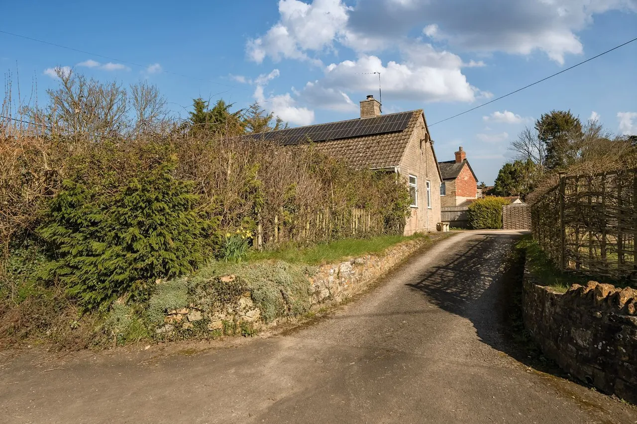 North Cadbury, BA22, photo 18
