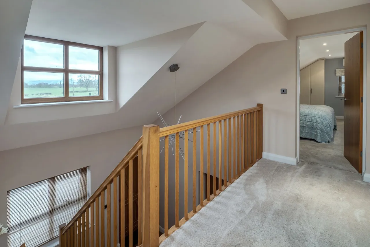 Sandy Lane, Over Alderley, photo 17
