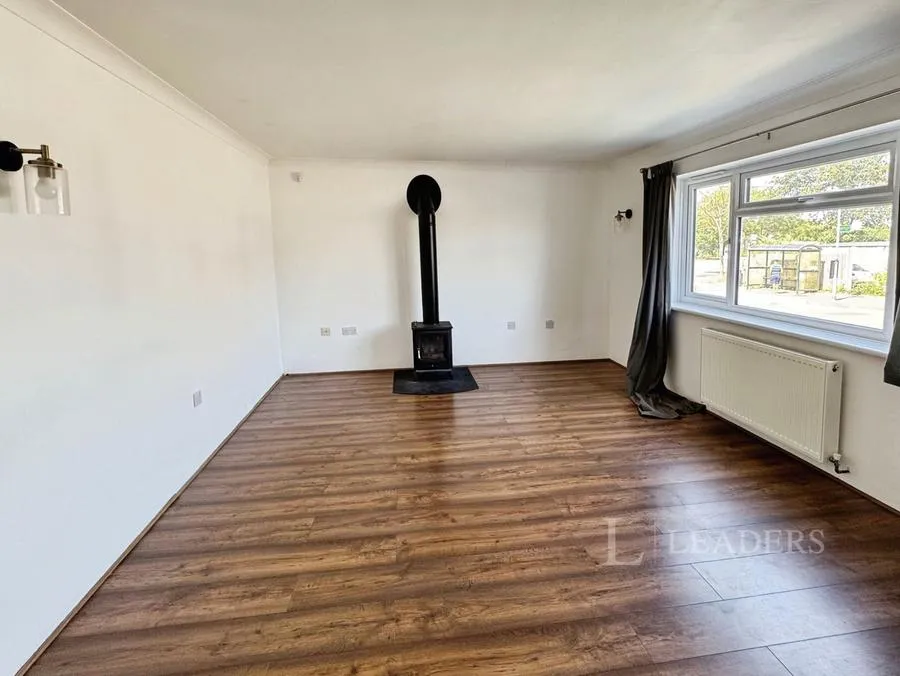 Point Clear Road, St. Osyth, CO16, photo 5