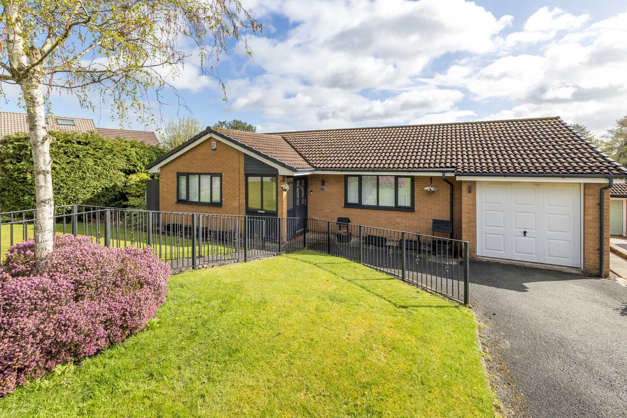 3 bed house for sale, Swinburn Grove, Billinge, WN5