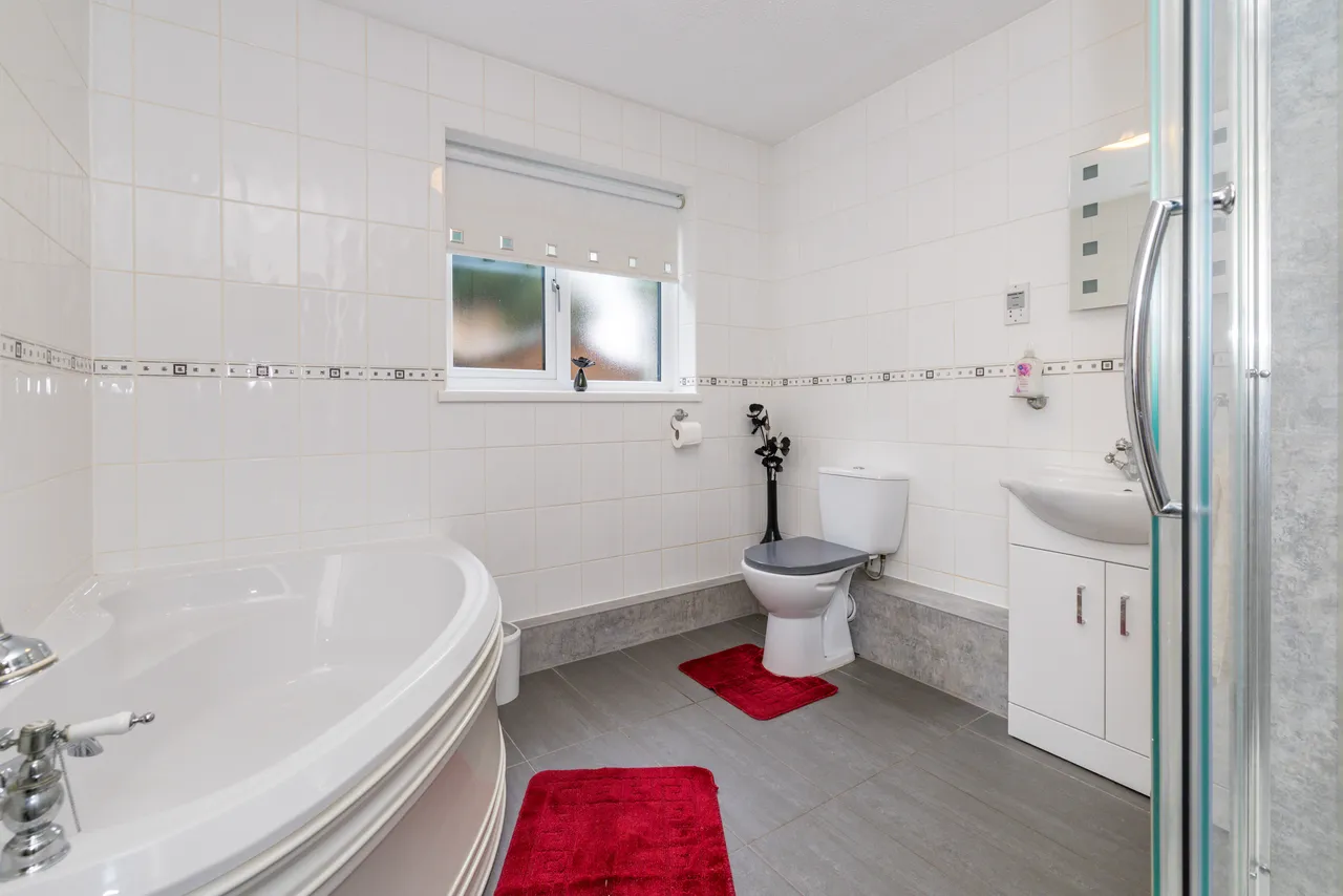 Swinburn Grove, Billinge, WN5, photo 14