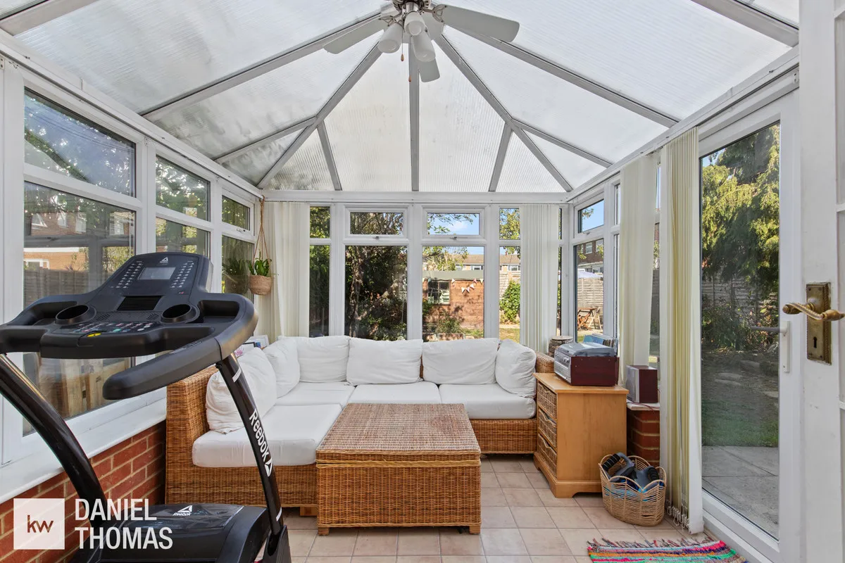 Harold Crescent, Waltham Abbey, EN9, photo 11