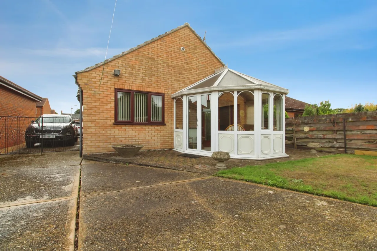 Broughton Close, Colchester, CO2, photo 17