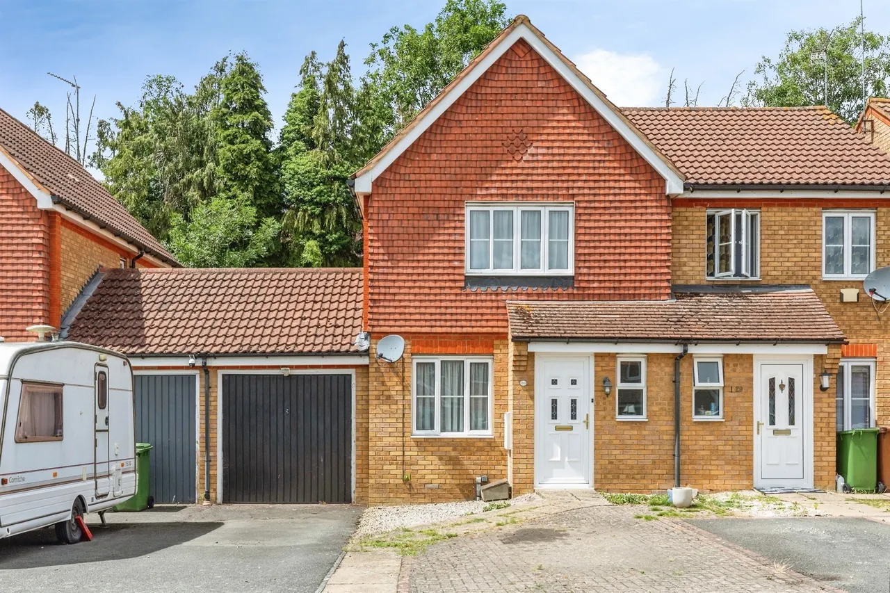 3 bed house for sale — Butterfields, Wellingborough