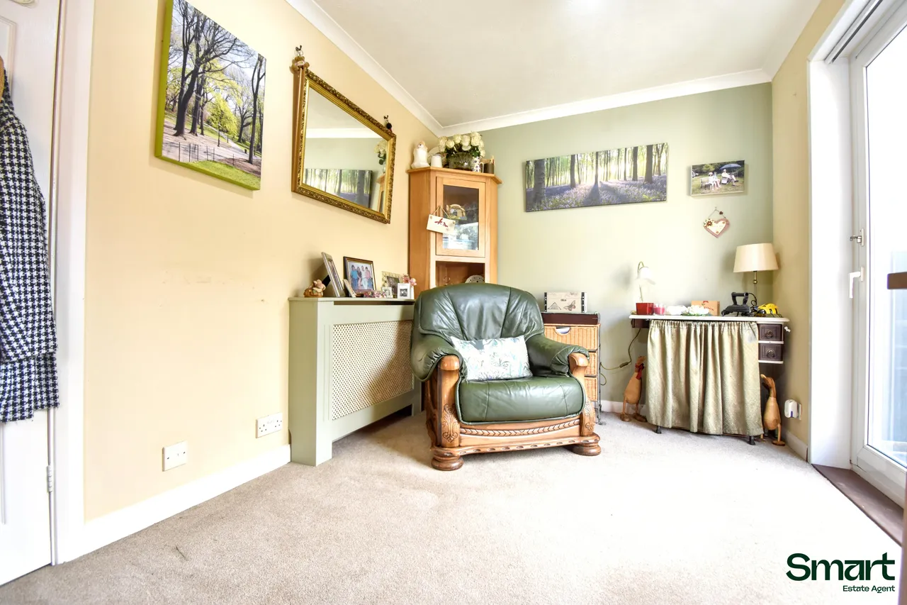 Canberra Close, Exeter, photo 8