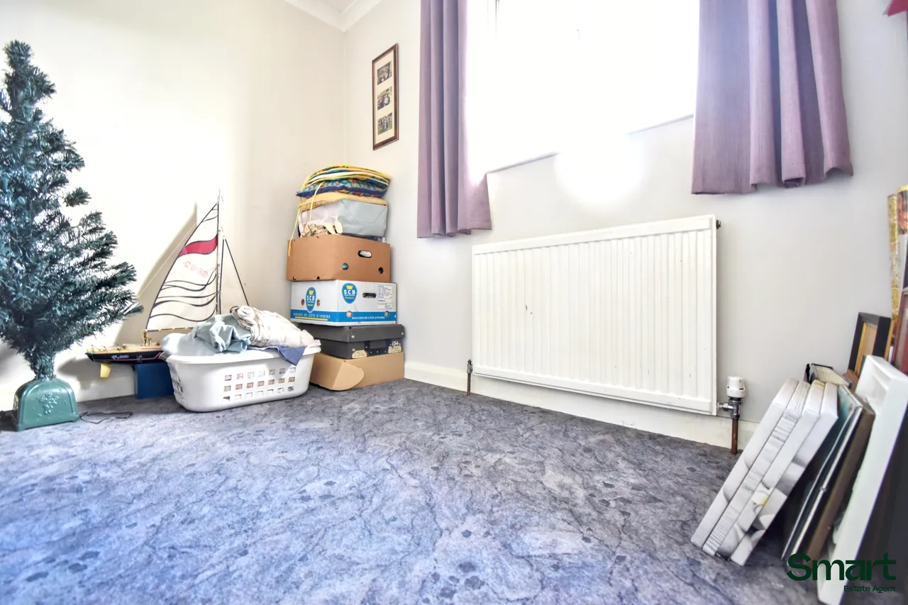 Canberra Close, Exeter, photo 13