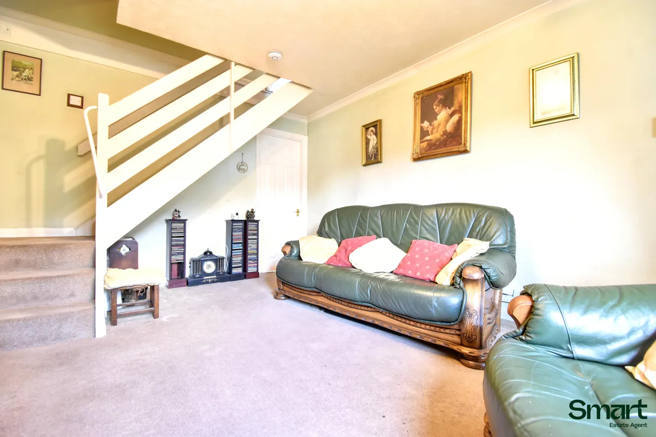 Canberra Close, Exeter, photo 3