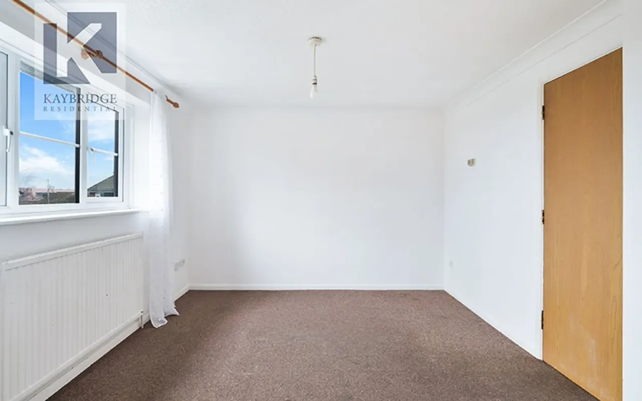 Yeomanry Close, Epsom, KT17, photo 8