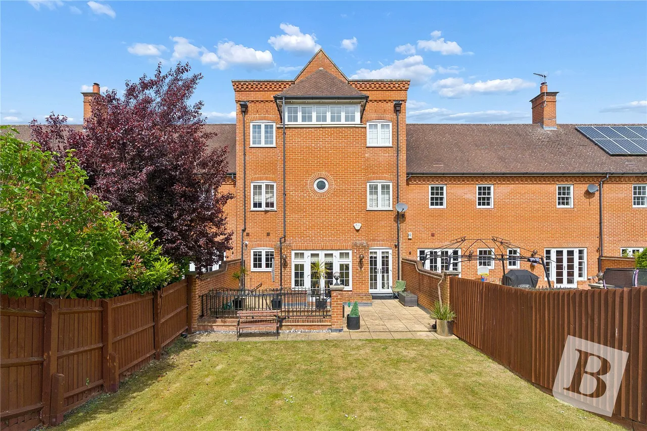 Vaughan Williams Way, Warley, Brentwood, Essex, CM14, photo 2