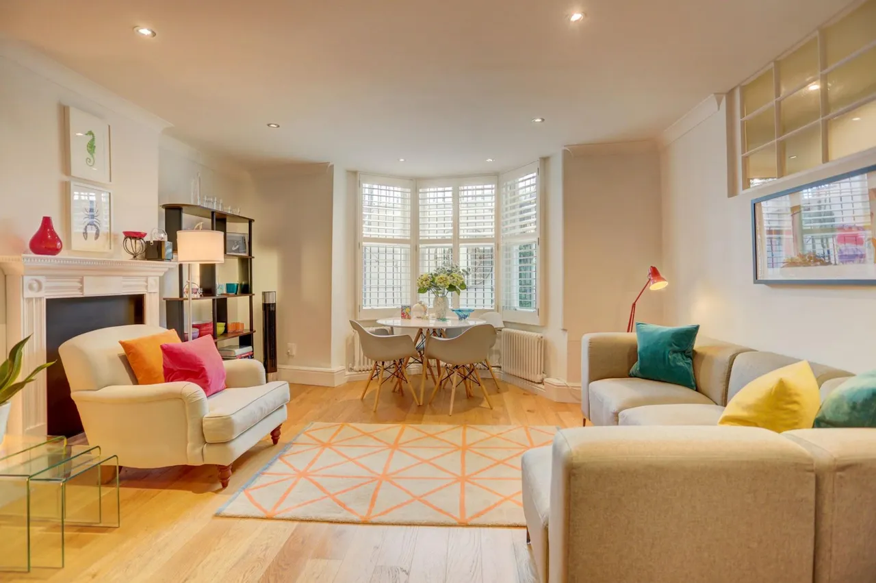 Royal Crescent, Brighton, BN2, photo 22