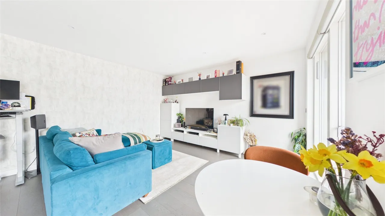 Lismore Boulevard, London, NW9 4DB, photo 10