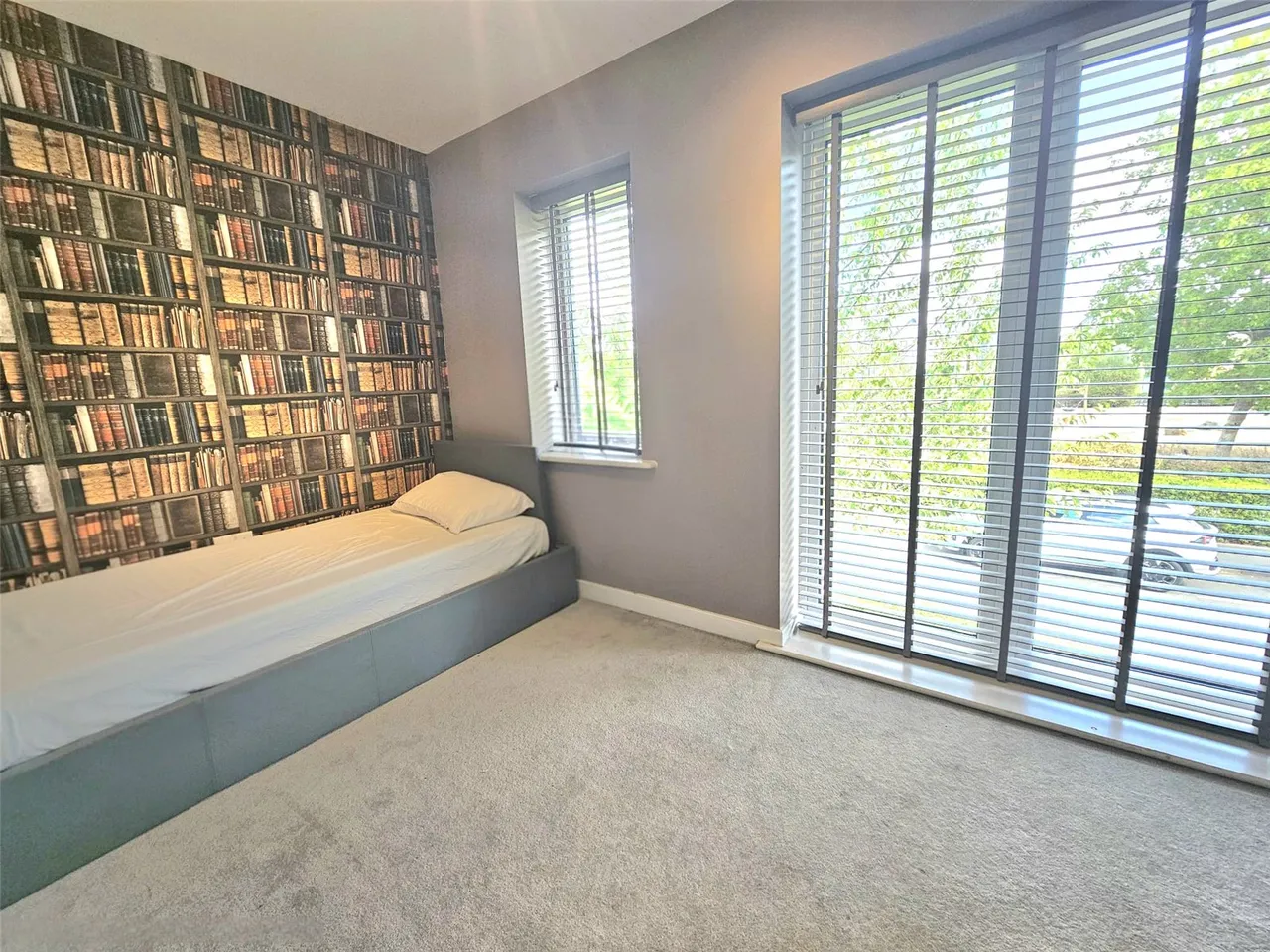 Elderberry Close, Romford, RM3, photo 11