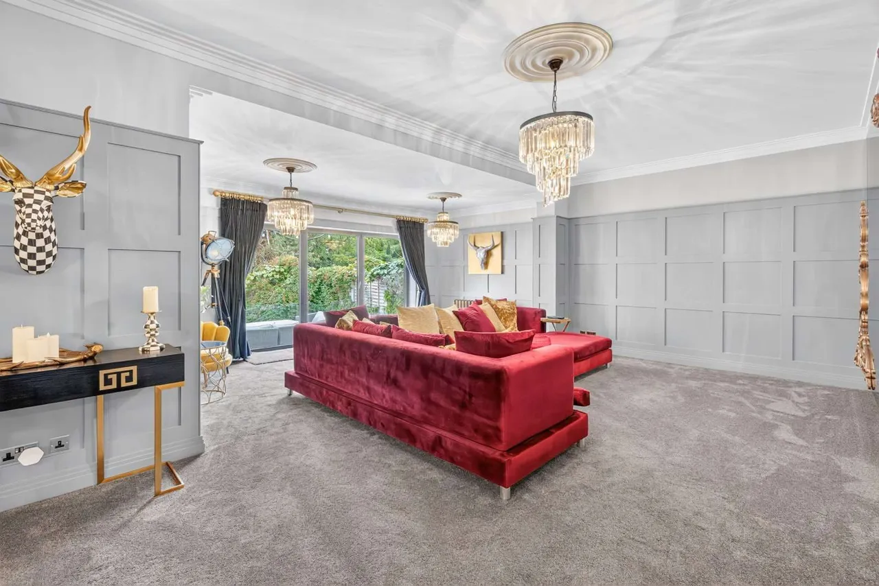 Woodbury Hill, Loughton, IG10, photo 9
