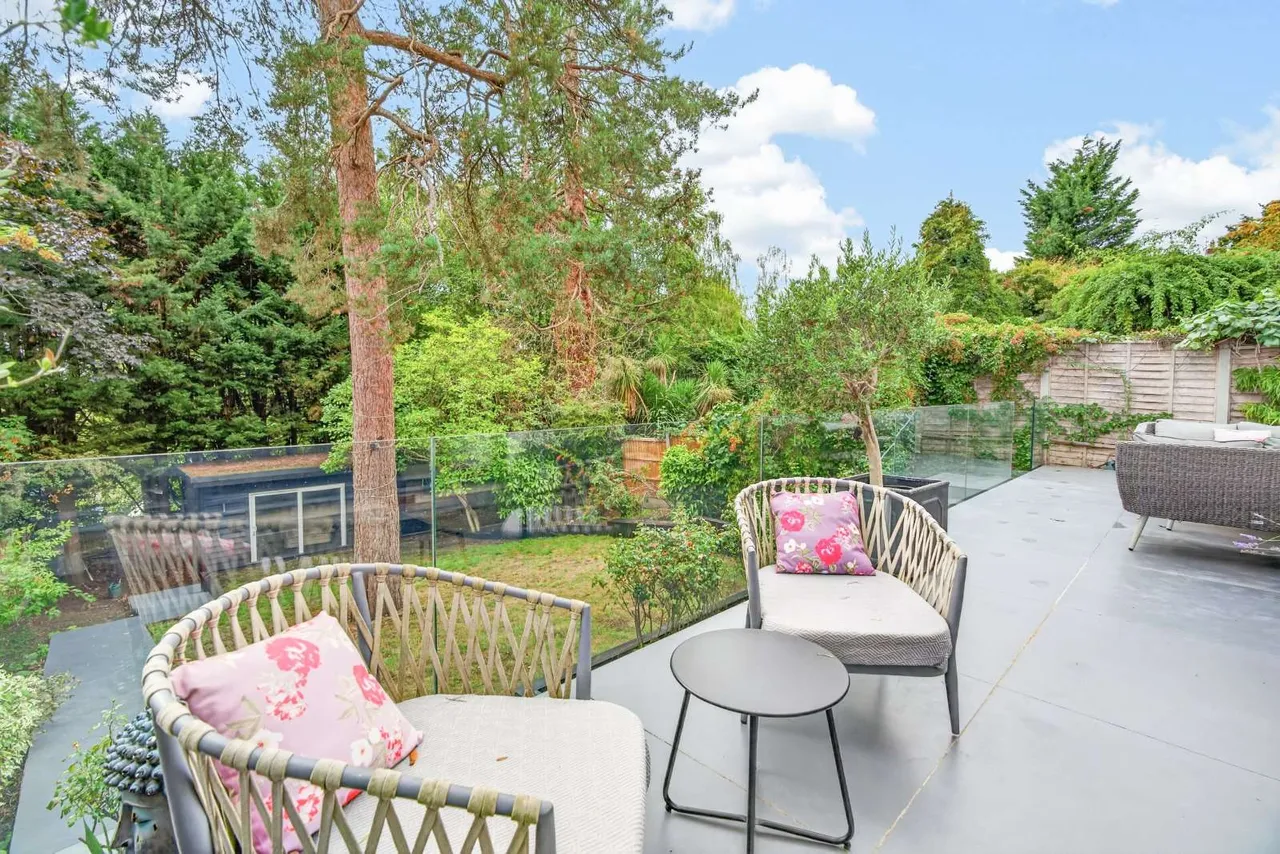 Woodbury Hill, Loughton, IG10, photo 6
