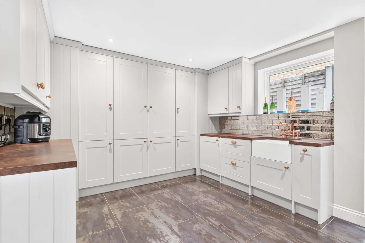 Woodbury Hill, Loughton, IG10, photo 20