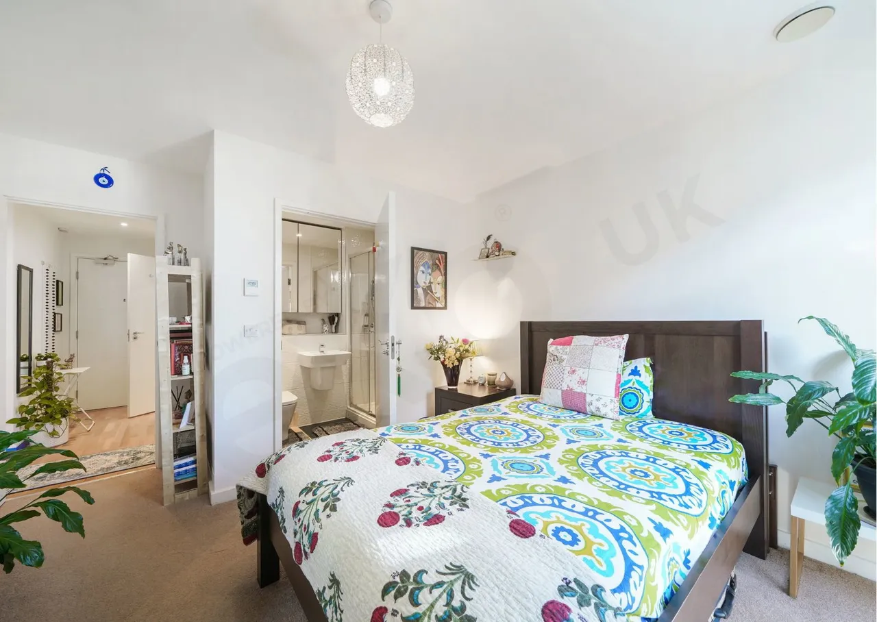 Park Royal, North West London, NW10 7FR, photo 12